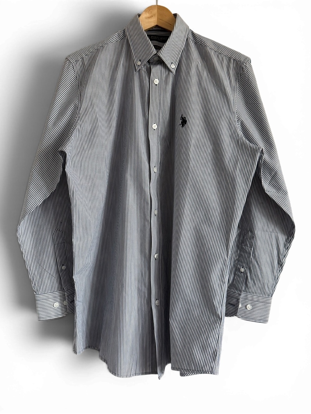 U.S. Polo Assn Men’s Blue White Stripe Wrinkle Resistant Dress Shirt 15.5/32-33